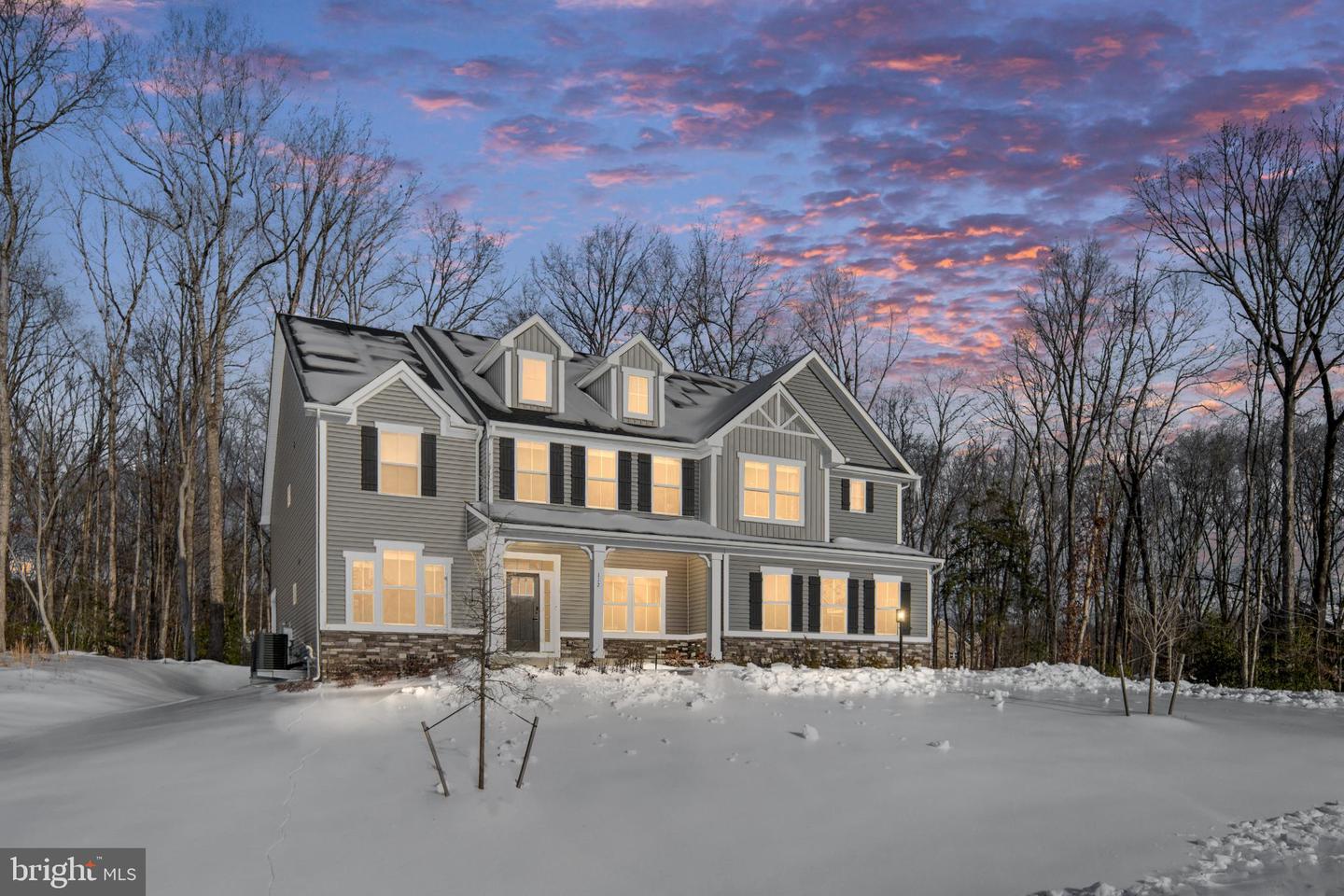 112 LAKE BLUFF COURT, FREDERICKSBURG, Virginia 22406, 5 Bedrooms Bedrooms, 20 Rooms Rooms,5 BathroomsBathrooms,Residential,For sale,112 LAKE BLUFF COURT,VAST2045642 MLS # VAST2045642