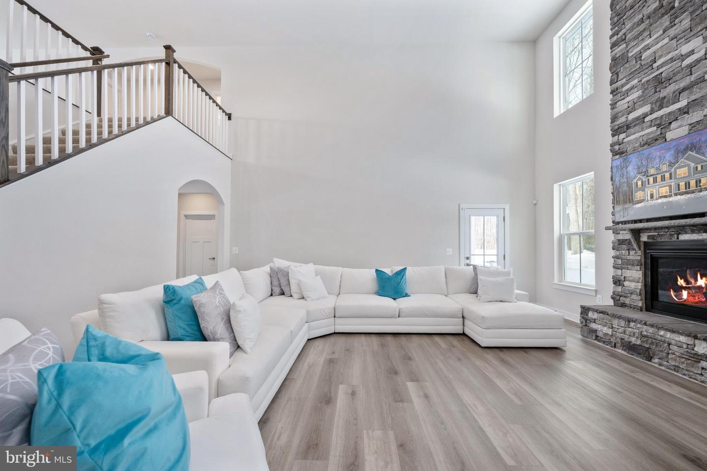 112 LAKE BLUFF COURT, FREDERICKSBURG, Virginia 22406, 5 Bedrooms Bedrooms, 20 Rooms Rooms,5 BathroomsBathrooms,Residential,For sale,112 LAKE BLUFF COURT,VAST2045642 MLS # VAST2045642