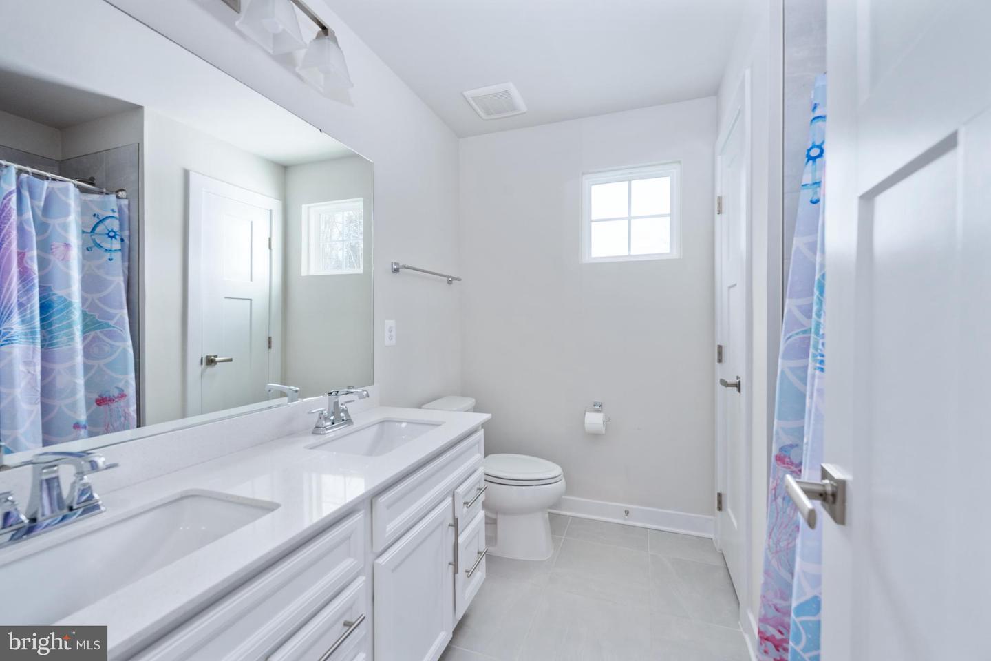 112 LAKE BLUFF COURT, FREDERICKSBURG, Virginia 22406, 5 Bedrooms Bedrooms, 20 Rooms Rooms,5 BathroomsBathrooms,Residential,For sale,112 LAKE BLUFF COURT,VAST2045642 MLS # VAST2045642