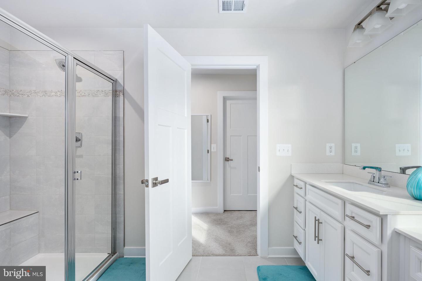 112 LAKE BLUFF COURT, FREDERICKSBURG, Virginia 22406, 5 Bedrooms Bedrooms, 20 Rooms Rooms,5 BathroomsBathrooms,Residential,For sale,112 LAKE BLUFF COURT,VAST2045642 MLS # VAST2045642