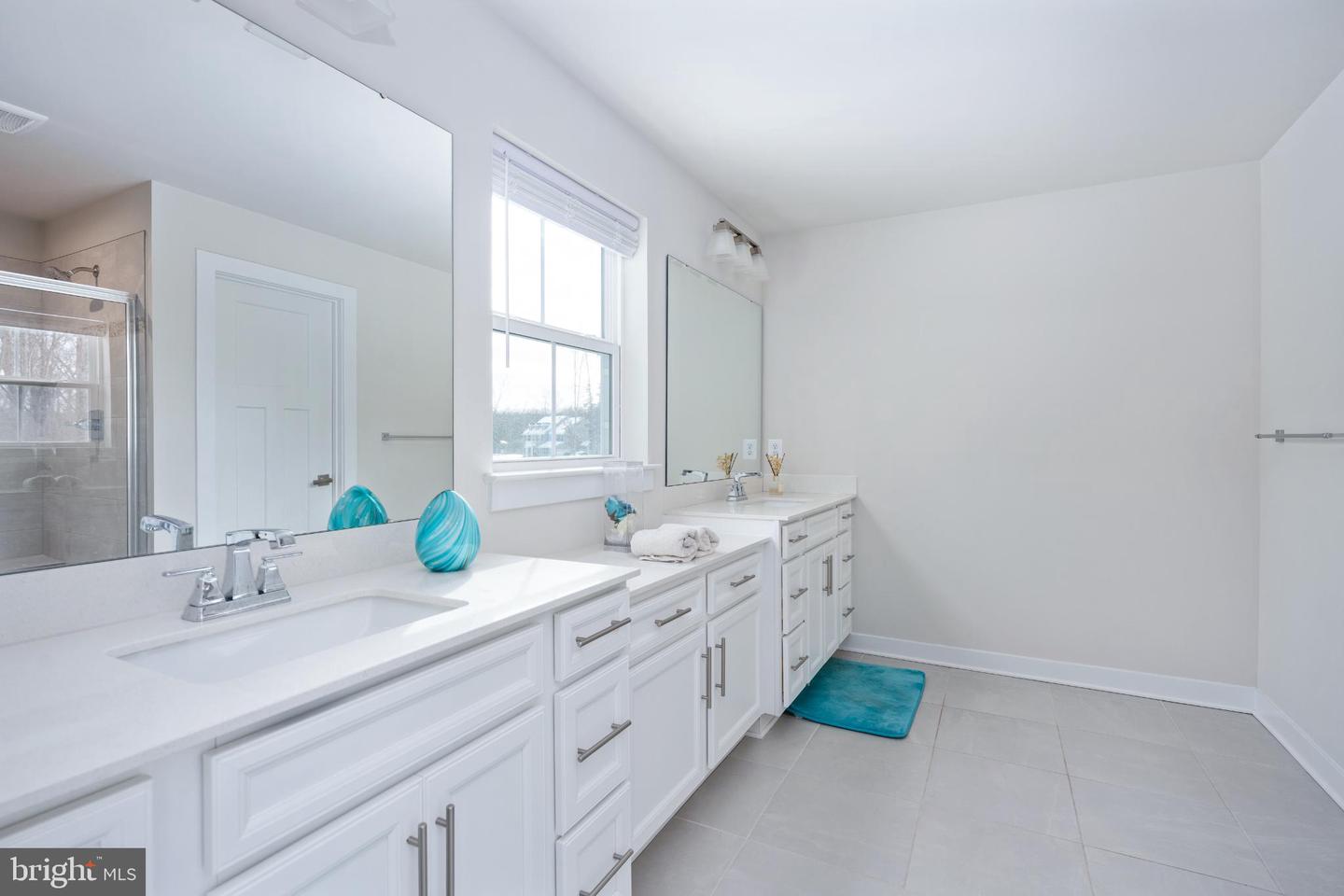 112 LAKE BLUFF COURT, FREDERICKSBURG, Virginia 22406, 5 Bedrooms Bedrooms, 20 Rooms Rooms,5 BathroomsBathrooms,Residential,For sale,112 LAKE BLUFF COURT,VAST2045642 MLS # VAST2045642