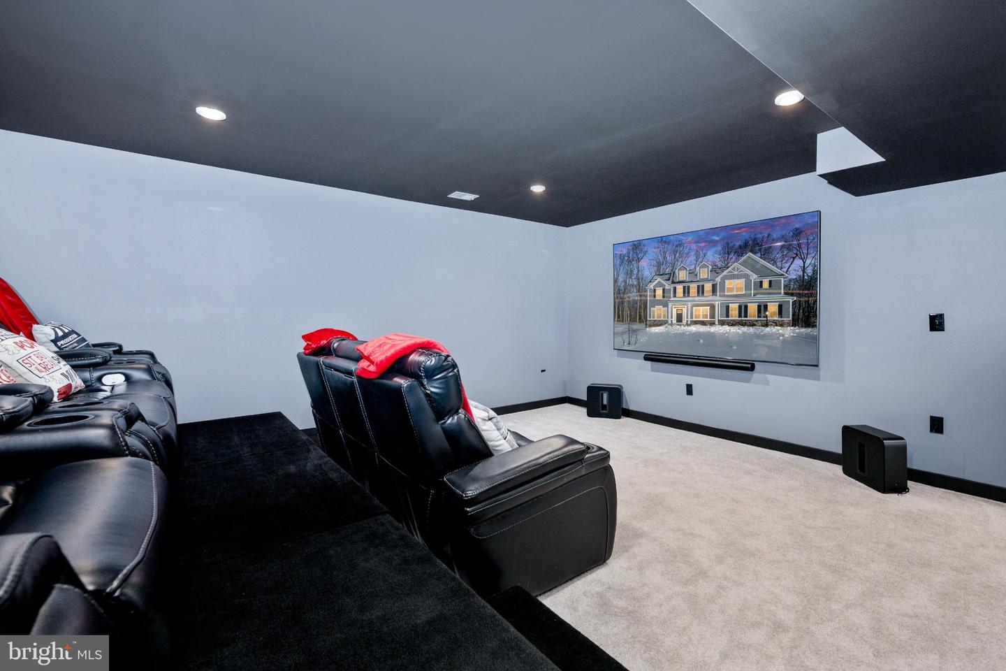 112 LAKE BLUFF COURT, FREDERICKSBURG, Virginia 22406, 5 Bedrooms Bedrooms, 20 Rooms Rooms,5 BathroomsBathrooms,Residential,For sale,112 LAKE BLUFF COURT,VAST2045642 MLS # VAST2045642