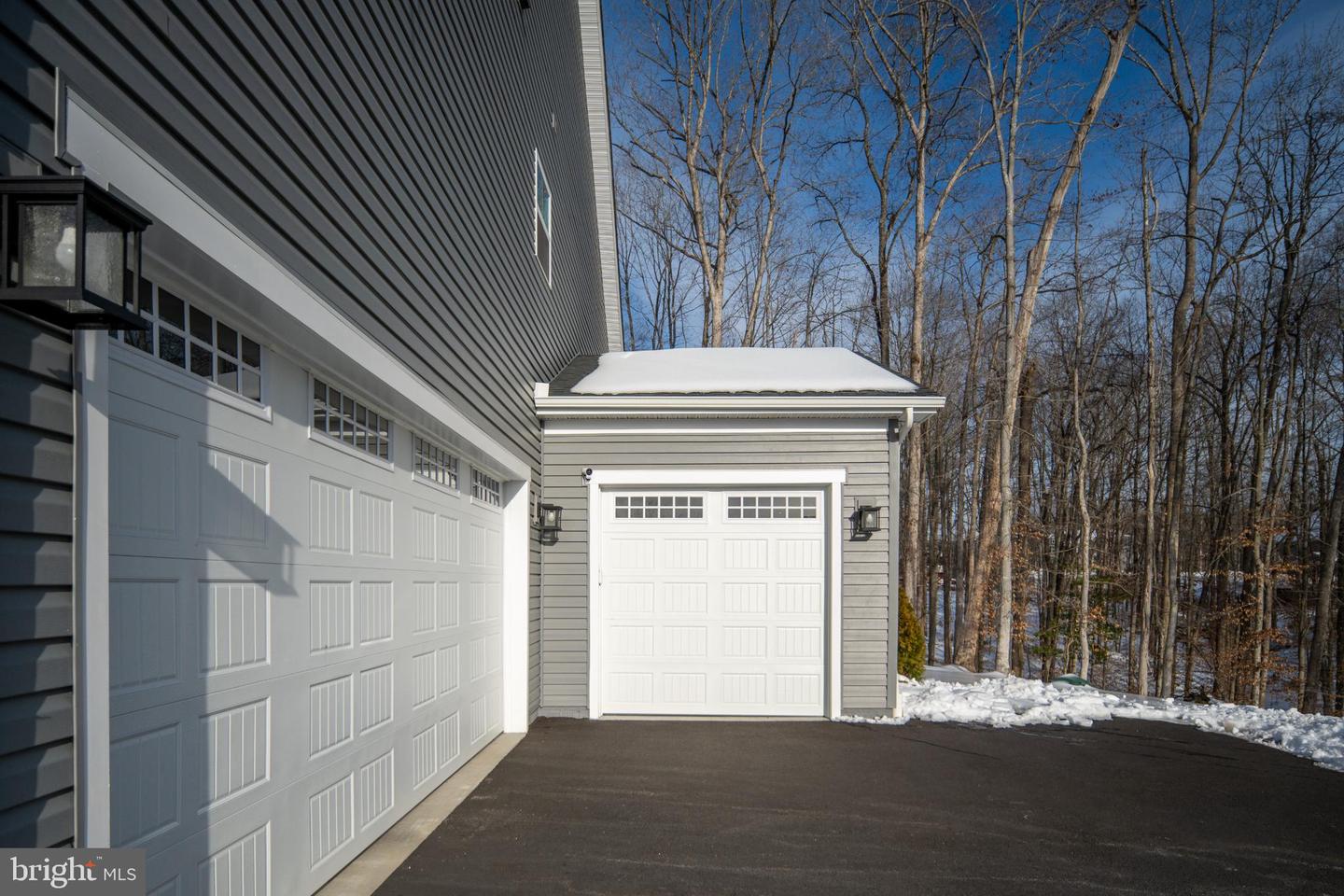 112 LAKE BLUFF COURT, FREDERICKSBURG, Virginia 22406, 5 Bedrooms Bedrooms, 20 Rooms Rooms,5 BathroomsBathrooms,Residential,For sale,112 LAKE BLUFF COURT,VAST2045642 MLS # VAST2045642