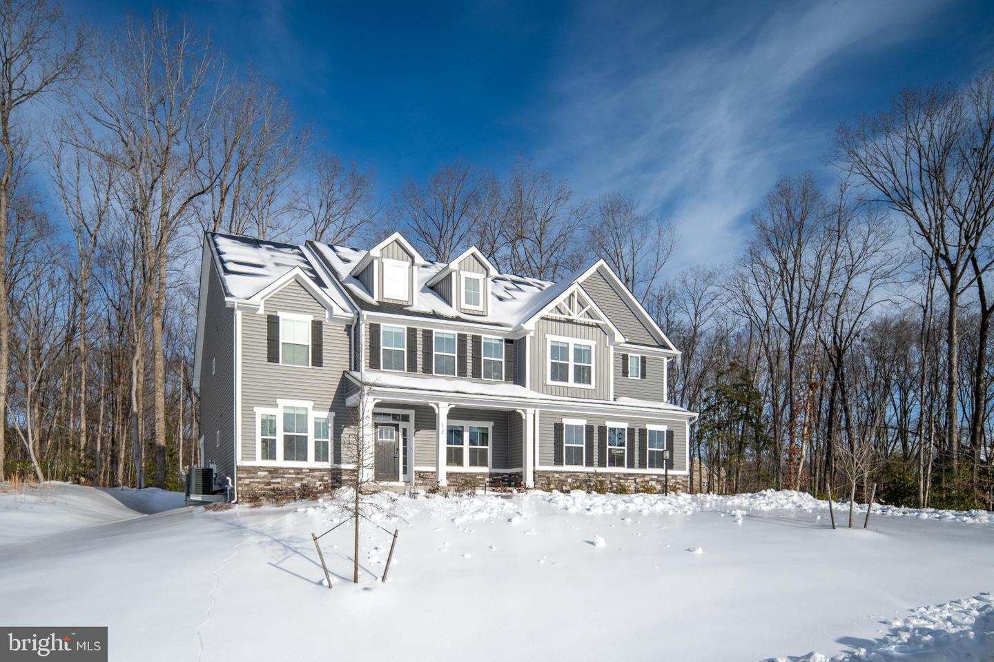 112 LAKE BLUFF COURT, FREDERICKSBURG, Virginia 22406, 5 Bedrooms Bedrooms, 20 Rooms Rooms,5 BathroomsBathrooms,Residential,For sale,112 LAKE BLUFF COURT,VAST2045642 MLS # VAST2045642