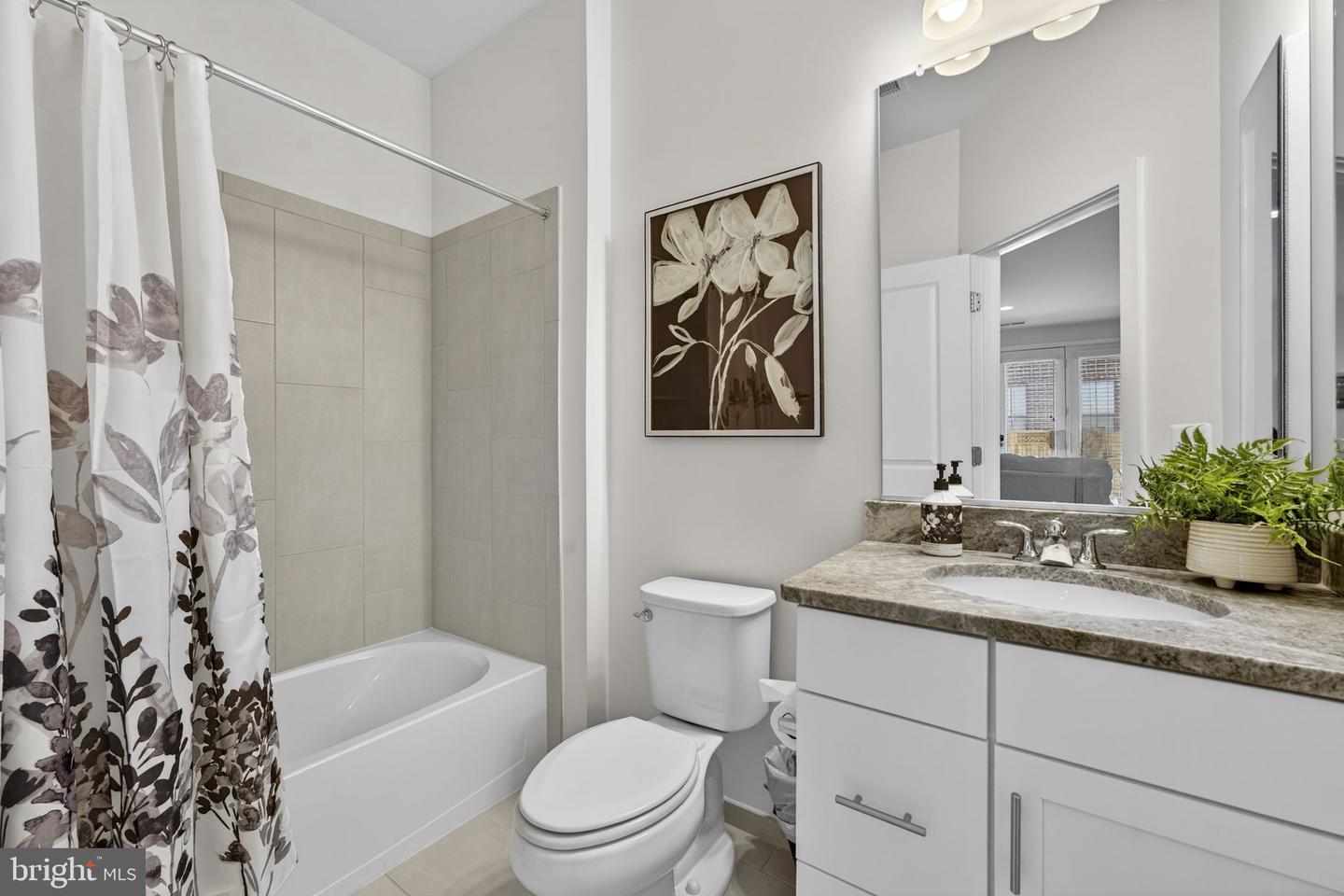 23043 SULLIVANS COVE SQ, BRAMBLETON, Virginia 20148, 4 Bedrooms Bedrooms, ,3 BathroomsBathrooms,Residential,For sale,23043 SULLIVANS COVE SQ,VALO2115124 MLS # VALO2115124