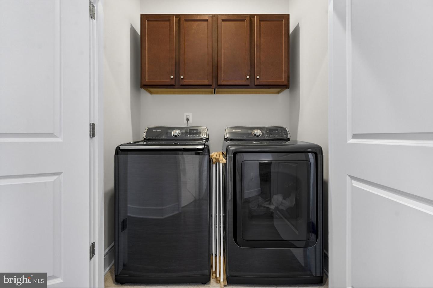 23043 SULLIVANS COVE SQ, BRAMBLETON, Virginia 20148, 4 Bedrooms Bedrooms, ,3 BathroomsBathrooms,Residential,For sale,23043 SULLIVANS COVE SQ,VALO2115124 MLS # VALO2115124