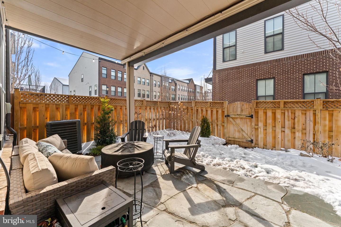 23043 SULLIVANS COVE SQ, BRAMBLETON, Virginia 20148, 4 Bedrooms Bedrooms, ,3 BathroomsBathrooms,Residential,For sale,23043 SULLIVANS COVE SQ,VALO2115124 MLS # VALO2115124