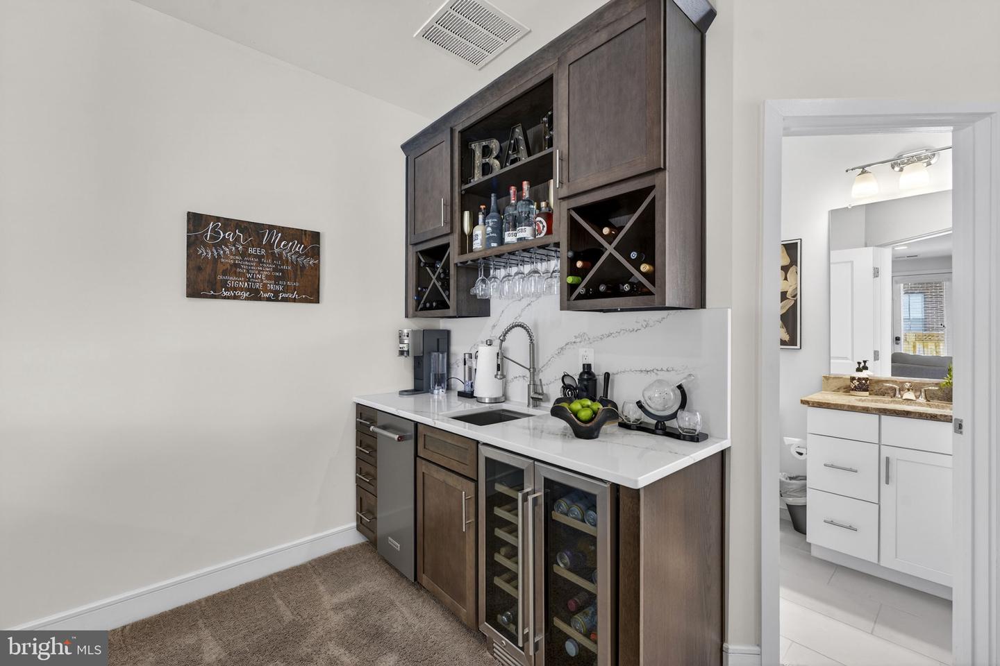 23043 SULLIVANS COVE SQ, BRAMBLETON, Virginia 20148, 4 Bedrooms Bedrooms, ,3 BathroomsBathrooms,Residential,For sale,23043 SULLIVANS COVE SQ,VALO2115124 MLS # VALO2115124