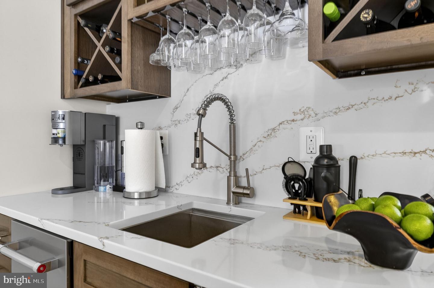 23043 SULLIVANS COVE SQ, BRAMBLETON, Virginia 20148, 4 Bedrooms Bedrooms, ,3 BathroomsBathrooms,Residential,For sale,23043 SULLIVANS COVE SQ,VALO2115124 MLS # VALO2115124