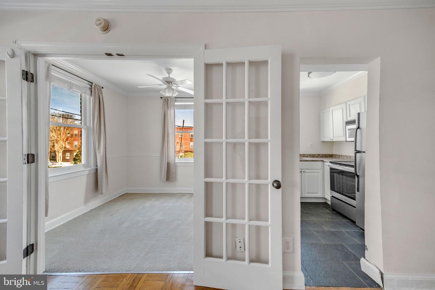 719 S ST ASAPH ST #203, ALEXANDRIA, Virginia 22314, 1 Bedroom Bedrooms, 2 Rooms Rooms,1 BathroomBathrooms,Residential,For sale,719 S ST ASAPH ST #203,VAAX2053778 MLS # VAAX2053778