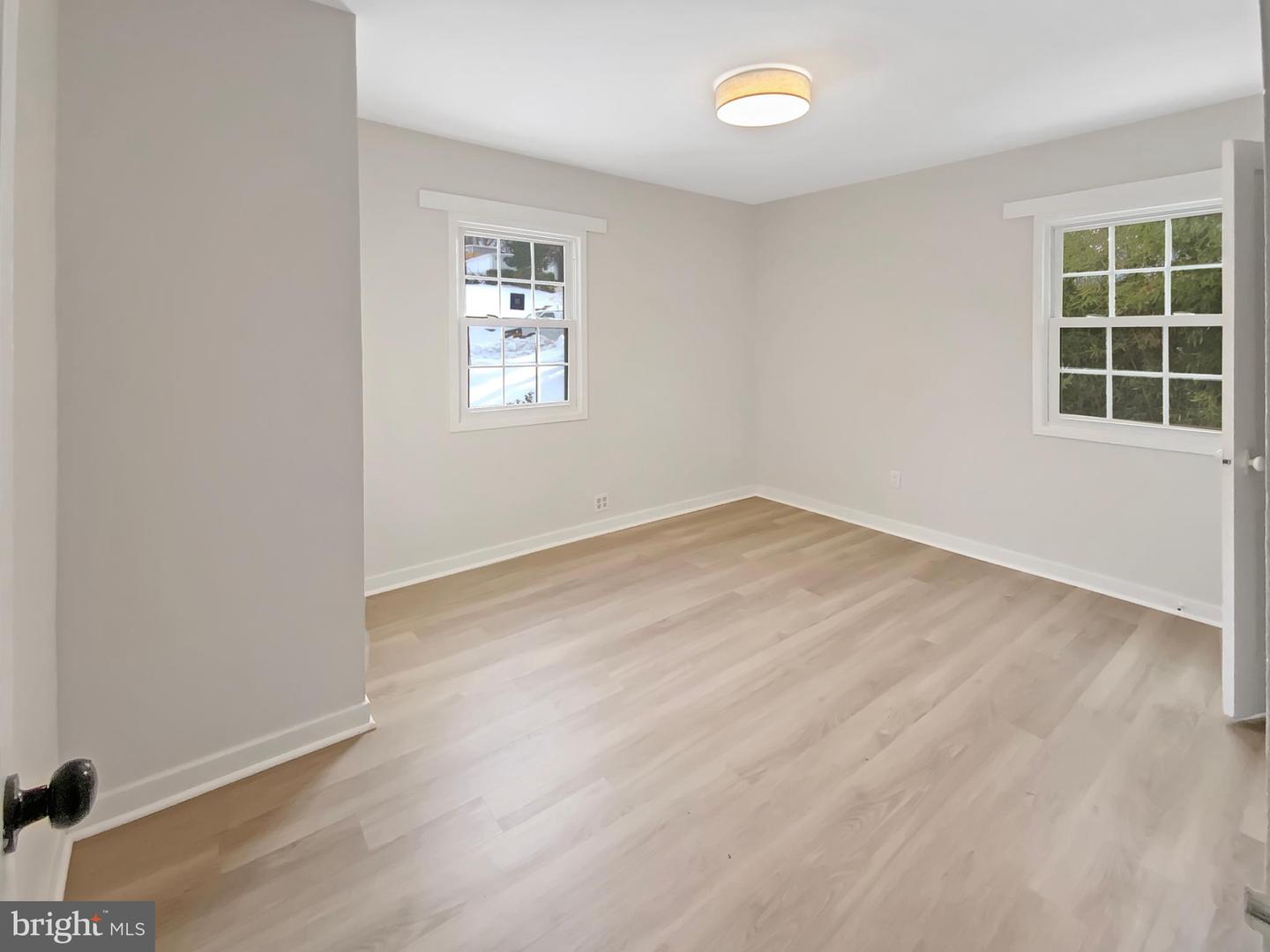 3118 BURGUNDY RD, ALEXANDRIA, Virginia 22303, 4 Bedrooms Bedrooms, ,2 BathroomsBathrooms,Residential,For sale,3118 BURGUNDY RD,VAFX2288998 MLS # VAFX2288998