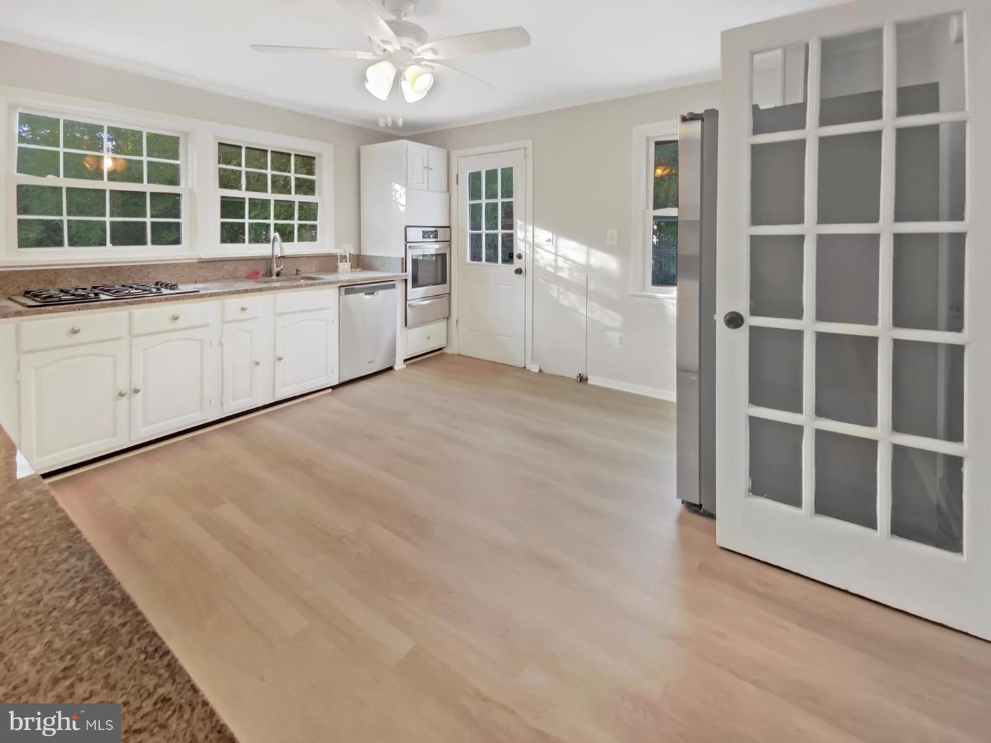 3118 BURGUNDY RD, ALEXANDRIA, Virginia 22303, 4 Bedrooms Bedrooms, ,2 BathroomsBathrooms,Residential,For sale,3118 BURGUNDY RD,VAFX2288998 MLS # VAFX2288998