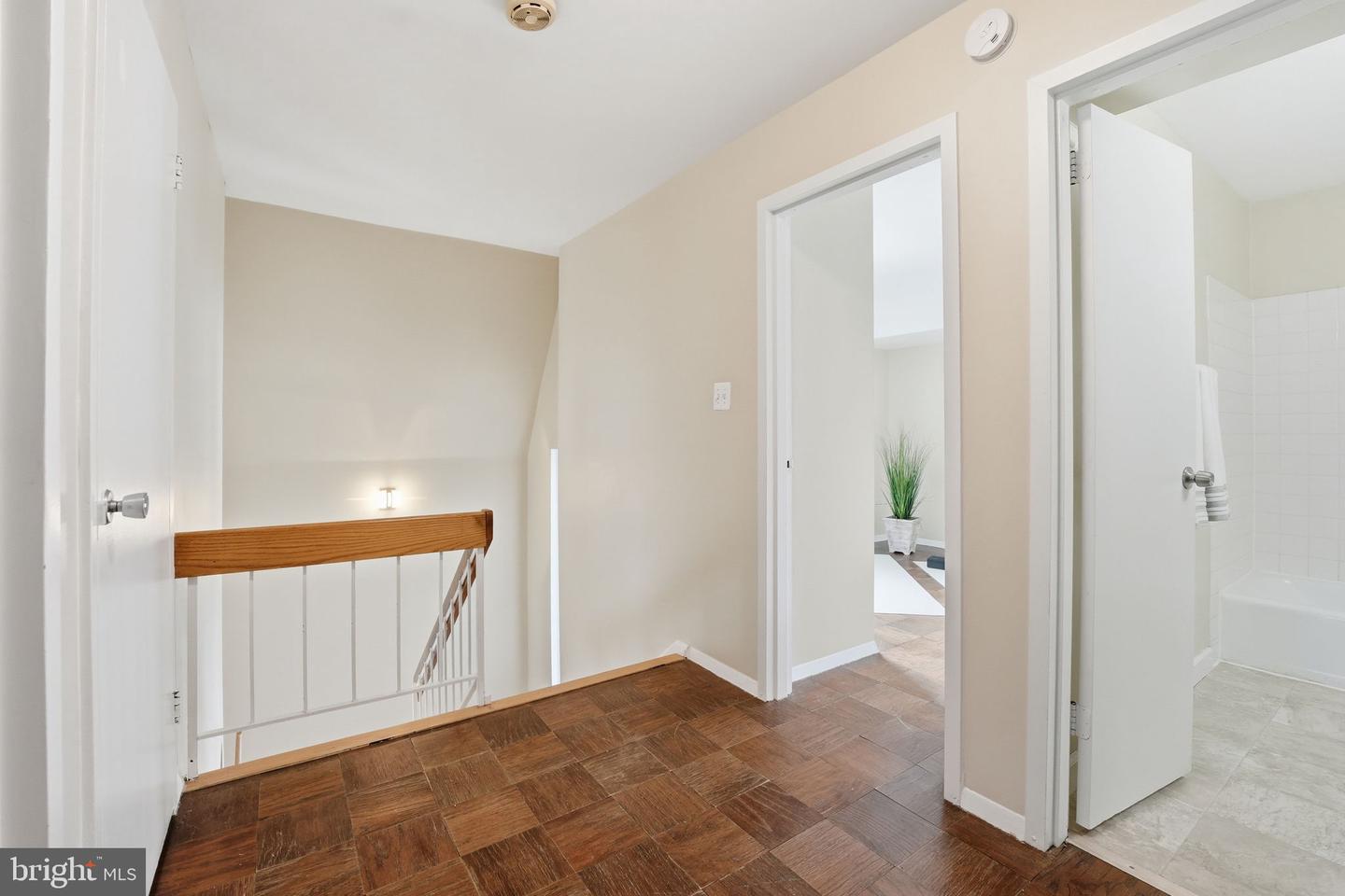 1735 IVY OAK SQ #7, RESTON, Virginia 20190, 4 Bedrooms Bedrooms, ,2 BathroomsBathrooms,Residential,For sale,1735 IVY OAK SQ #7,VAFX2289006 MLS # VAFX2289006