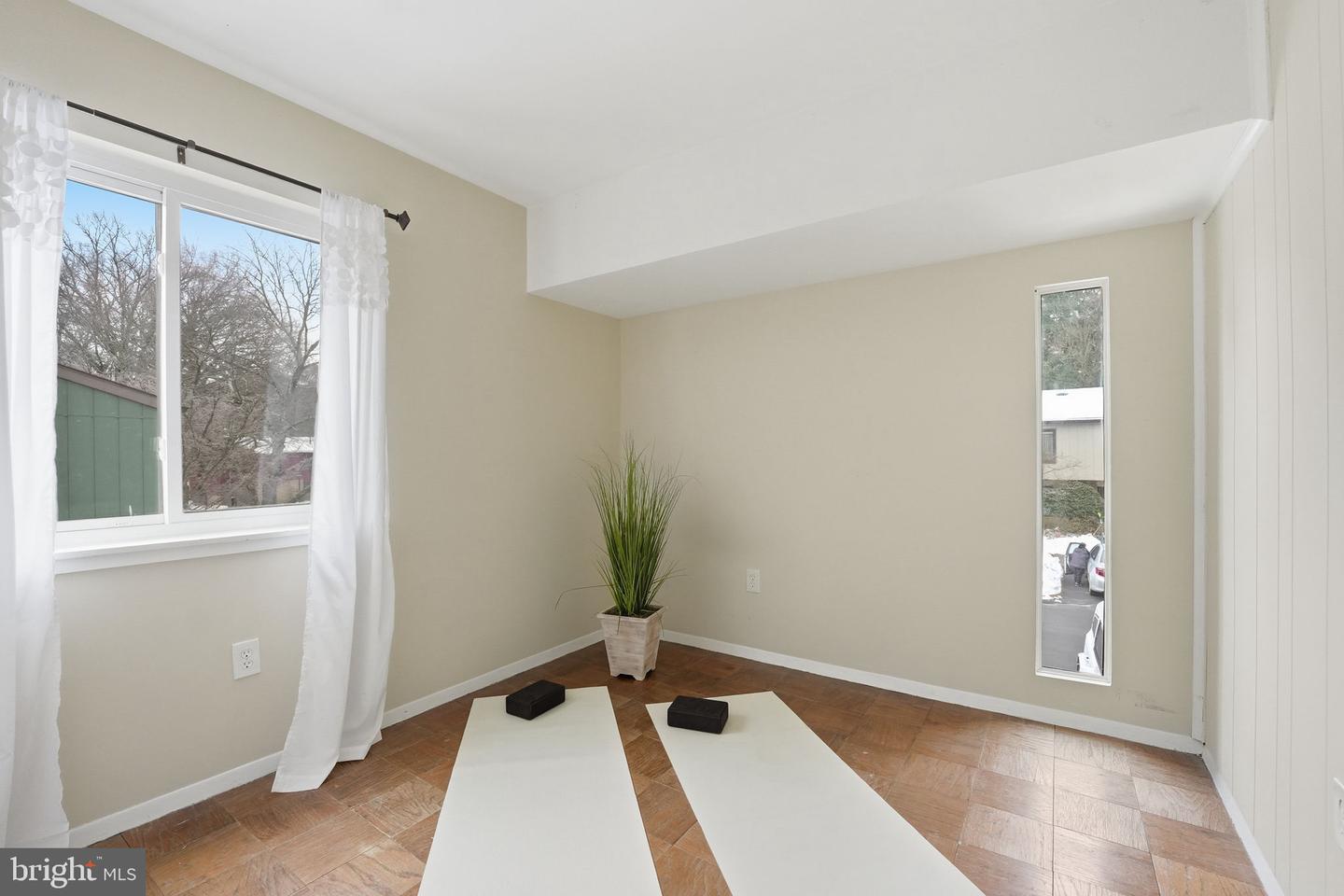 1735 IVY OAK SQ #7, RESTON, Virginia 20190, 4 Bedrooms Bedrooms, ,2 BathroomsBathrooms,Residential,For sale,1735 IVY OAK SQ #7,VAFX2289006 MLS # VAFX2289006