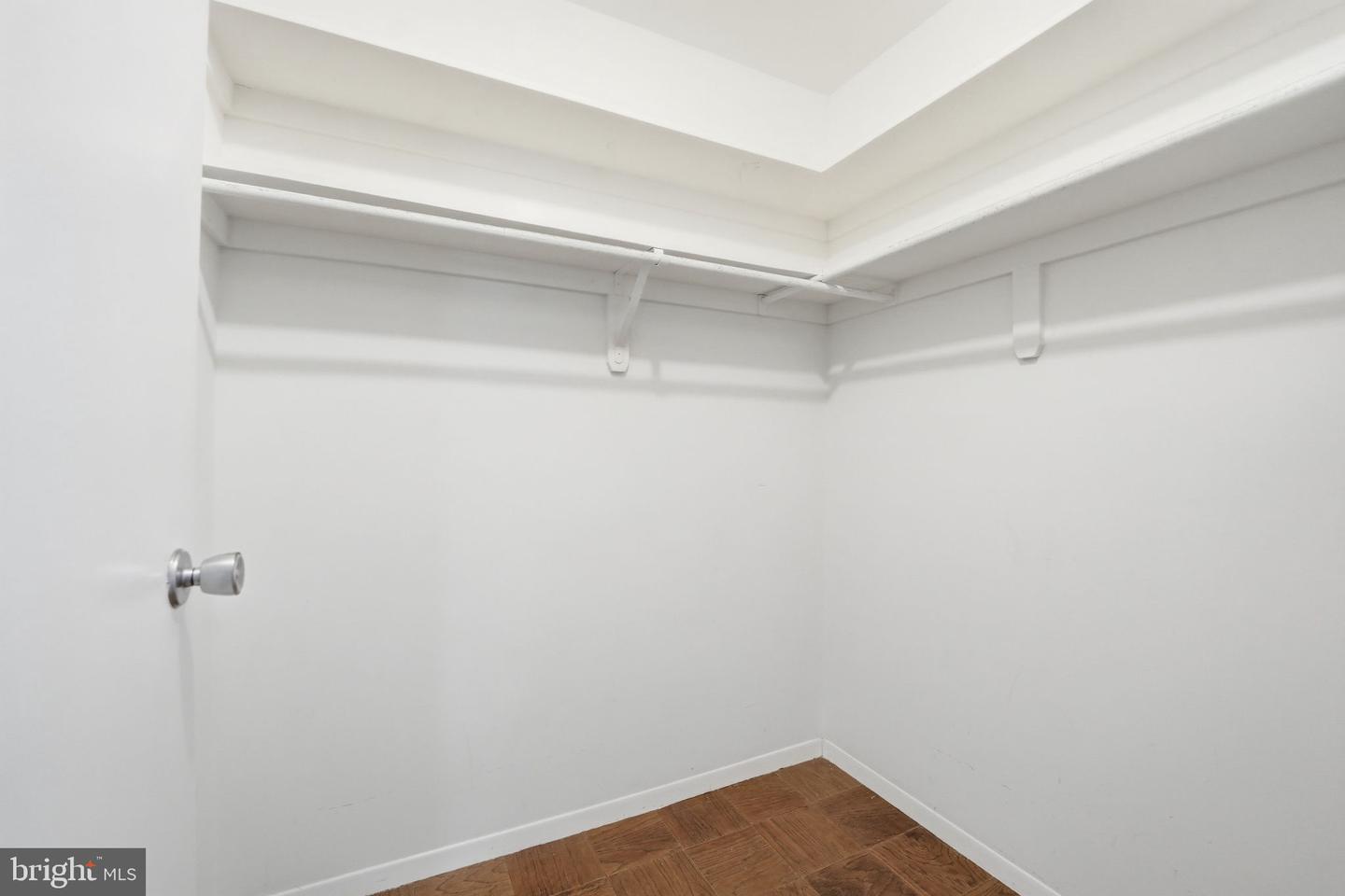 1735 IVY OAK SQ #7, RESTON, Virginia 20190, 4 Bedrooms Bedrooms, ,2 BathroomsBathrooms,Residential,For sale,1735 IVY OAK SQ #7,VAFX2289006 MLS # VAFX2289006