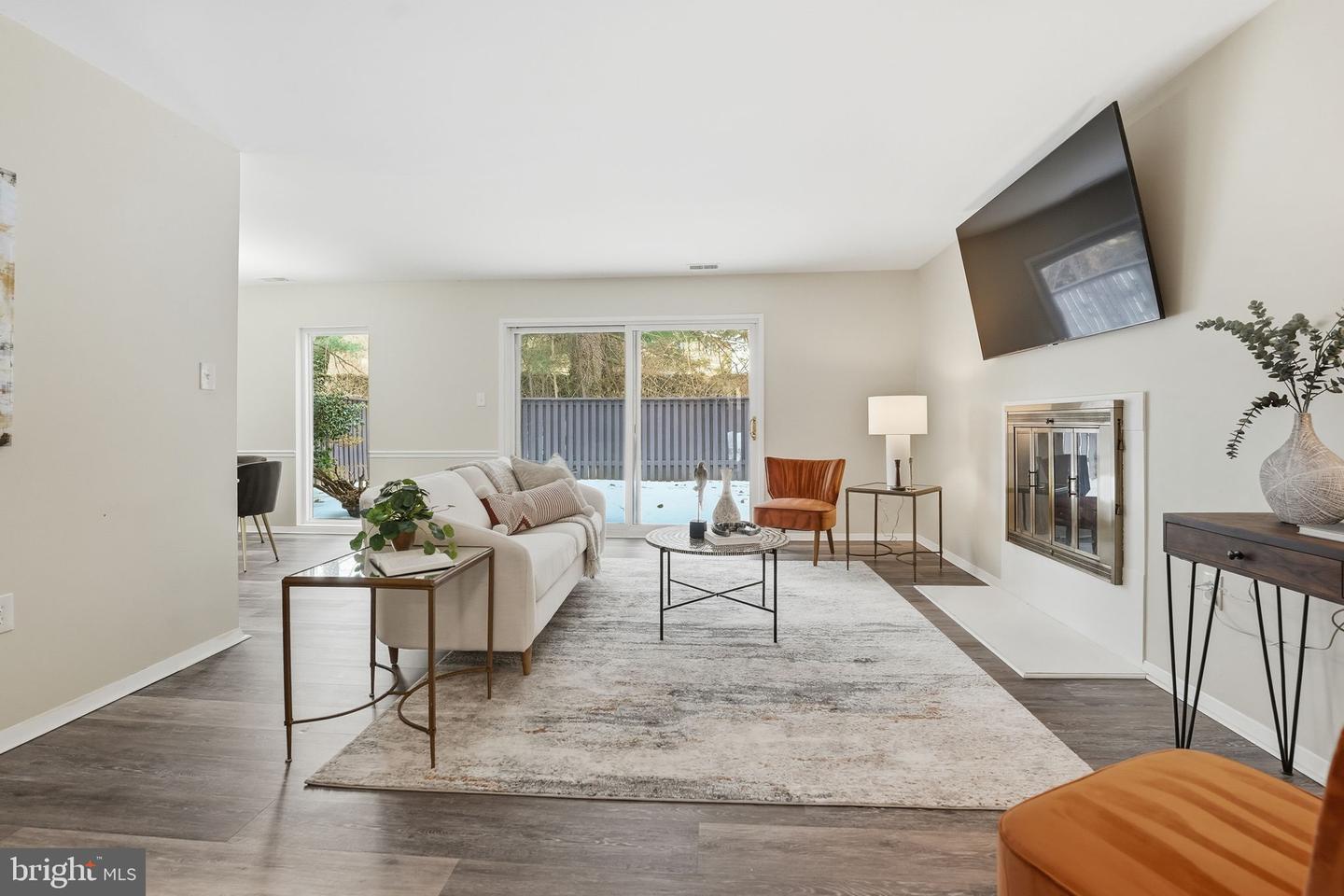 1735 IVY OAK SQ #7, RESTON, Virginia 20190, 4 Bedrooms Bedrooms, ,2 BathroomsBathrooms,Residential,For sale,1735 IVY OAK SQ #7,VAFX2289006 MLS # VAFX2289006