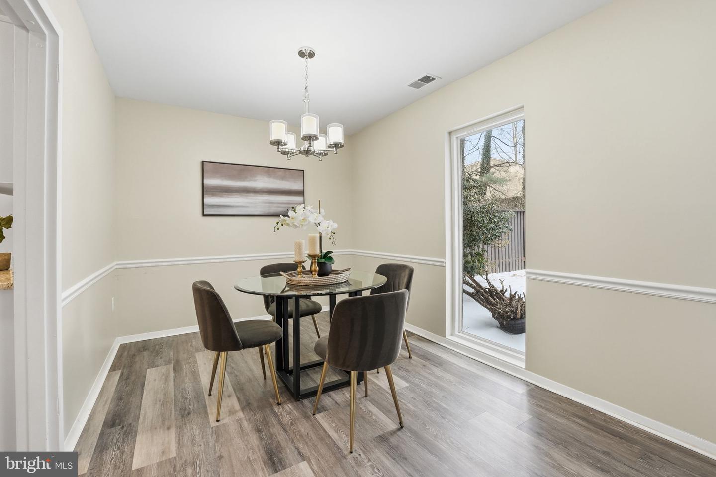 1735 IVY OAK SQ #7, RESTON, Virginia 20190, 4 Bedrooms Bedrooms, ,2 BathroomsBathrooms,Residential,For sale,1735 IVY OAK SQ #7,VAFX2289006 MLS # VAFX2289006