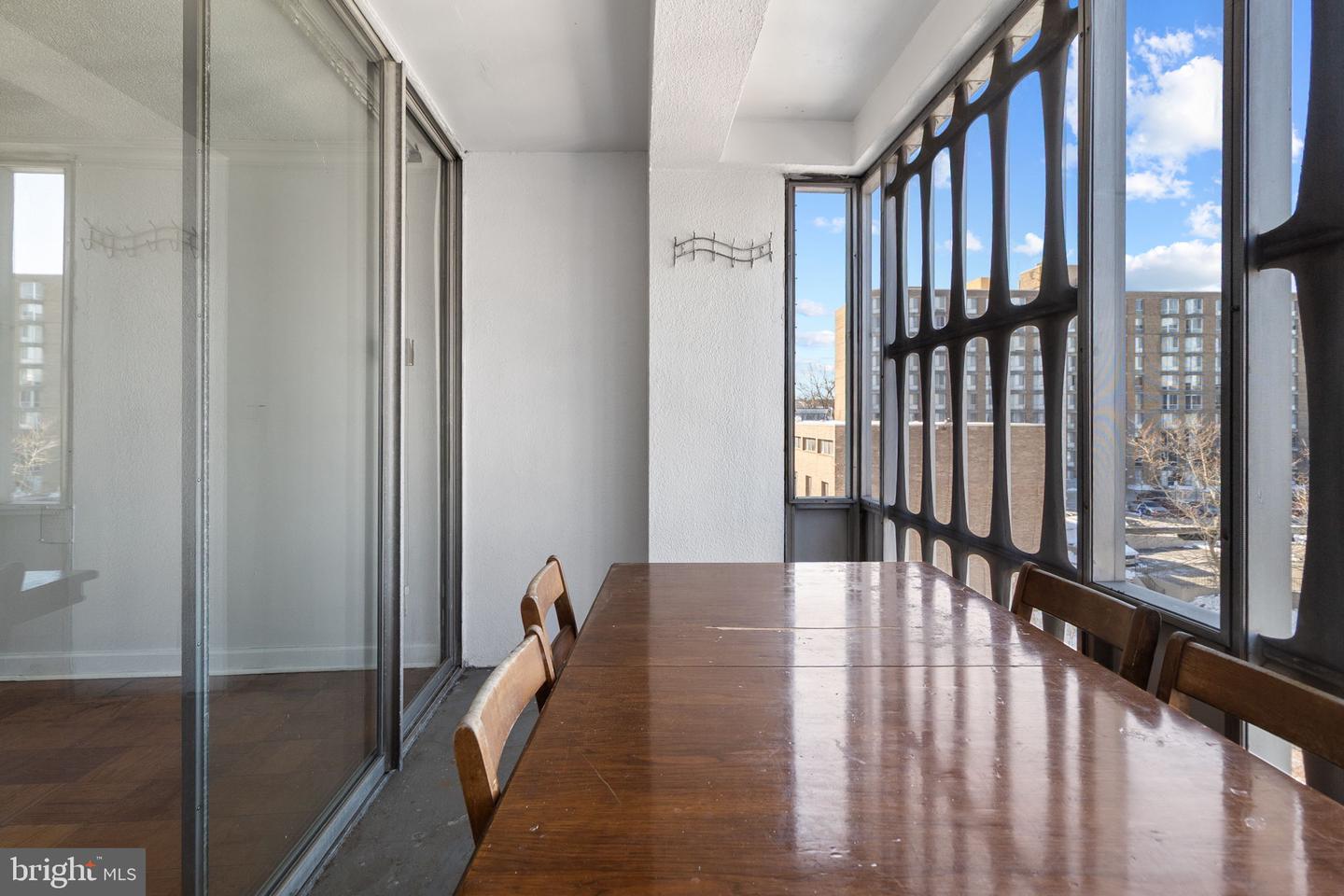 1311 DELAWARE AVE SW #S330, WASHINGTON, District Of Columbia 20024, ,1 BathroomBathrooms,Residential,For sale,1311 DELAWARE AVE SW #S330,DCDC2244664 MLS # DCDC2244664 1311 DELAWARE AVE SW #S330, WASHINGTON, District Of Columbia 20024, ,1 BathroomBathrooms,Residential,For sale,1311 DELAWARE AVE SW #S330,DCDC2244664 MLS # DCDC2244664