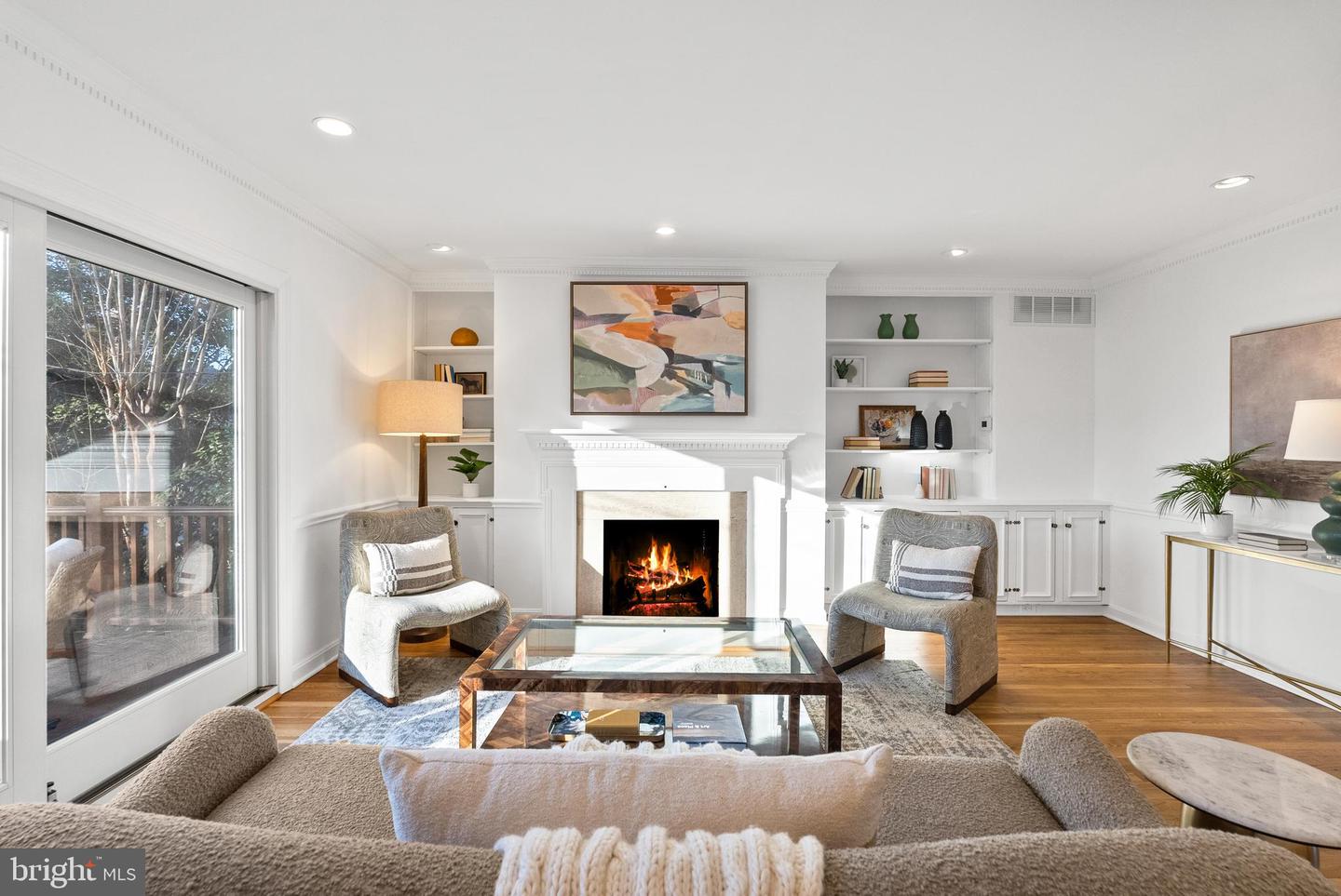 515 S ROYAL ST, ALEXANDRIA, Virginia 22314, 3 Bedrooms Bedrooms, ,2 BathroomsBathrooms,Residential,For sale,515 S ROYAL ST,VAAX2053810 MLS # VAAX2053810