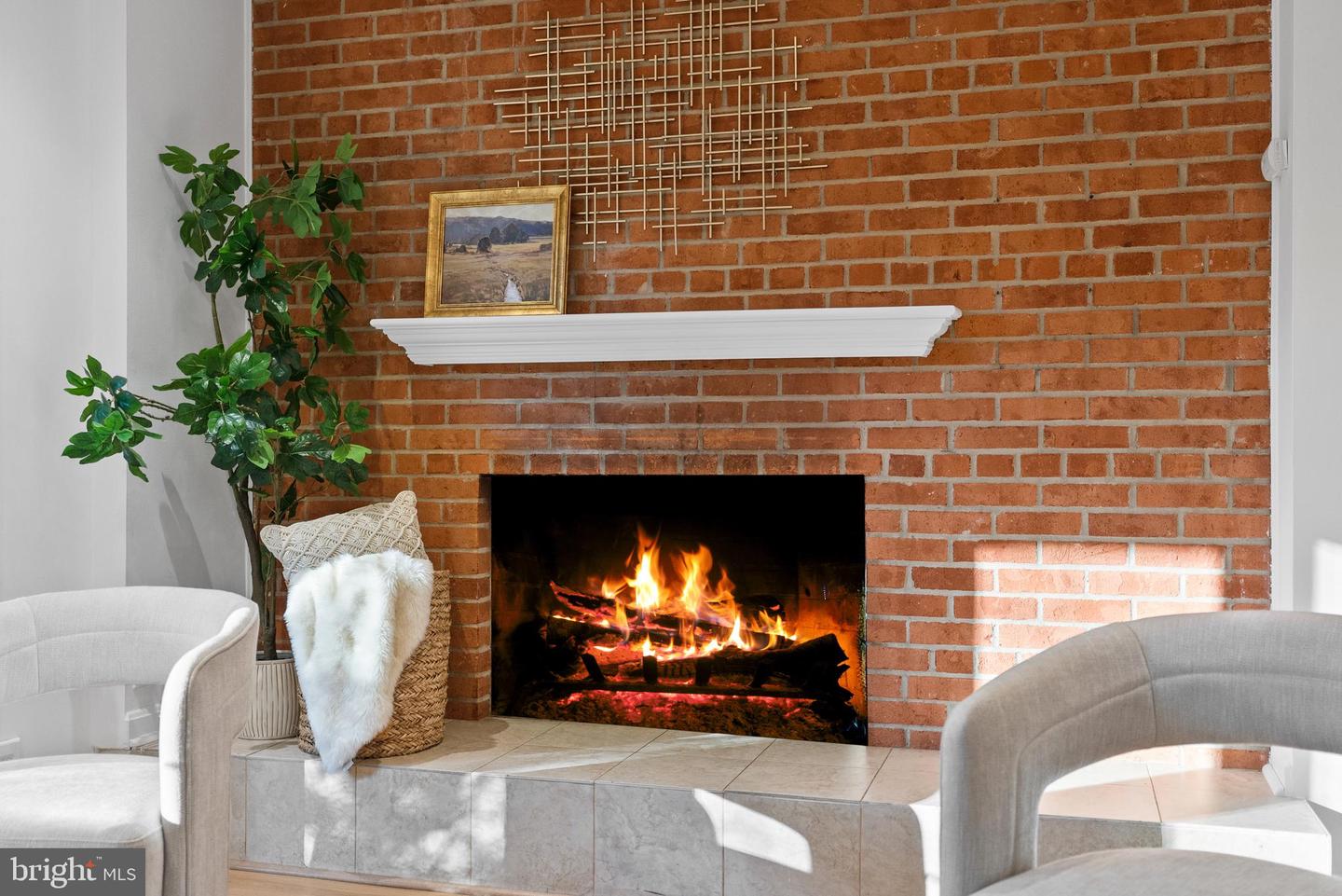 515 S ROYAL ST, ALEXANDRIA, Virginia 22314, 3 Bedrooms Bedrooms, ,2 BathroomsBathrooms,Residential,For sale,515 S ROYAL ST,VAAX2053810 MLS # VAAX2053810