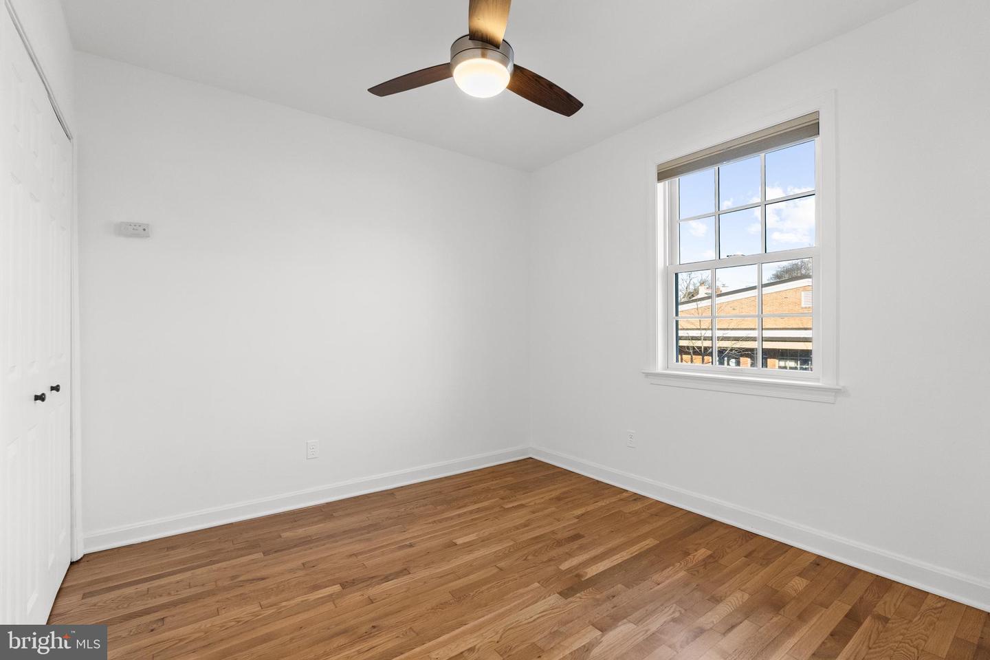 515 S ROYAL ST, ALEXANDRIA, Virginia 22314, 3 Bedrooms Bedrooms, ,2 BathroomsBathrooms,Residential,For sale,515 S ROYAL ST,VAAX2053810 MLS # VAAX2053810