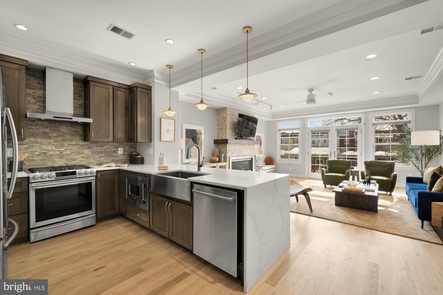 54 W ST NW, WASHINGTON, District Of Columbia 20001, 5 Bedrooms Bedrooms, ,3 BathroomsBathrooms,Residential,For sale,54 W ST NW,DCDC2244770 MLS # DCDC2244770