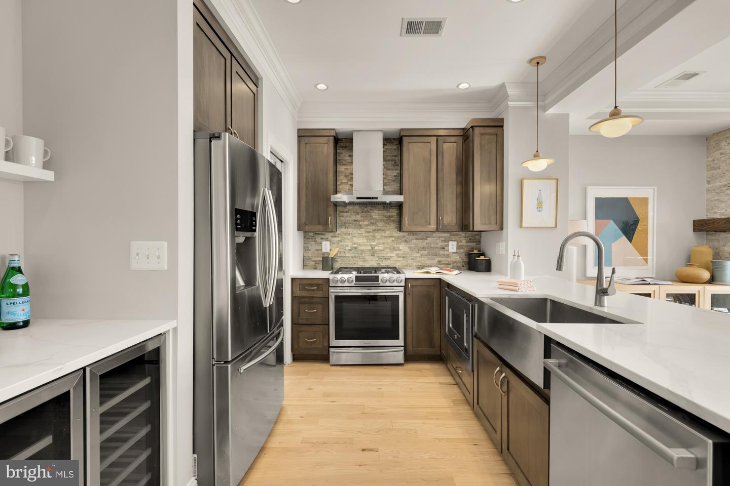 54 W ST NW, WASHINGTON, District Of Columbia 20001, 5 Bedrooms Bedrooms, ,3 BathroomsBathrooms,Residential,For sale,54 W ST NW,DCDC2244770 MLS # DCDC2244770