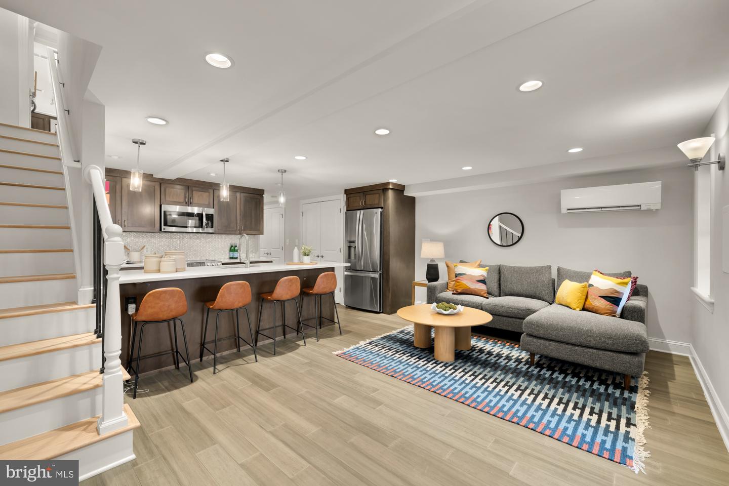 54 W ST NW, WASHINGTON, District Of Columbia 20001, 5 Bedrooms Bedrooms, ,3 BathroomsBathrooms,Residential,For sale,54 W ST NW,DCDC2244770 MLS # DCDC2244770