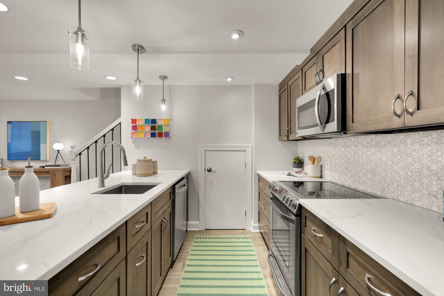 54 W ST NW, WASHINGTON, District Of Columbia 20001, 5 Bedrooms Bedrooms, ,3 BathroomsBathrooms,Residential,For sale,54 W ST NW,DCDC2244770 MLS # DCDC2244770