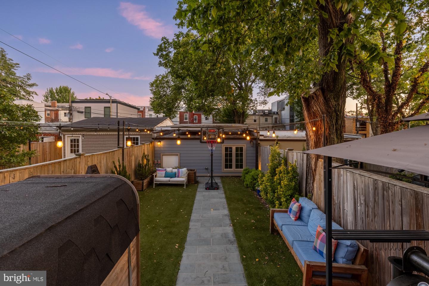 54 W ST NW, WASHINGTON, District Of Columbia 20001, 5 Bedrooms Bedrooms, ,3 BathroomsBathrooms,Residential,For sale,54 W ST NW,DCDC2244770 MLS # DCDC2244770