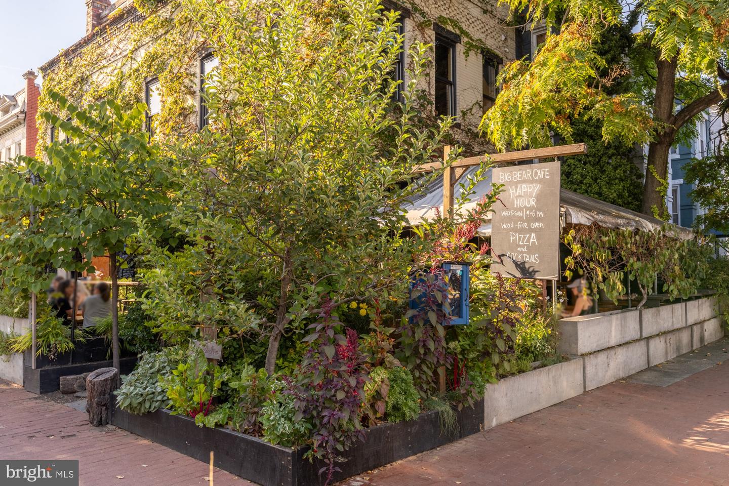 54 W ST NW, WASHINGTON, District Of Columbia 20001, 5 Bedrooms Bedrooms, ,3 BathroomsBathrooms,Residential,For sale,54 W ST NW,DCDC2244770 MLS # DCDC2244770