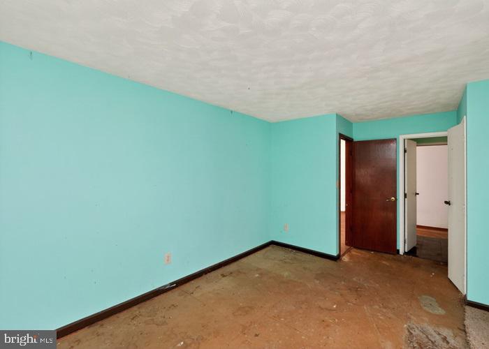 6320 WINDPATTERNS TRL, FAIRFAX STATION, Virginia 22039, 3 Bedrooms Bedrooms, 8 Rooms Rooms,3 BathroomsBathrooms,Residential,For sale,6320 WINDPATTERNS TRL,VAFX2289122 MLS # VAFX2289122