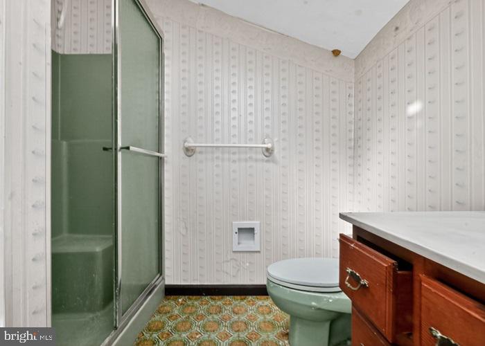 6320 WINDPATTERNS TRL, FAIRFAX STATION, Virginia 22039, 3 Bedrooms Bedrooms, 8 Rooms Rooms,3 BathroomsBathrooms,Residential,For sale,6320 WINDPATTERNS TRL,VAFX2289122 MLS # VAFX2289122