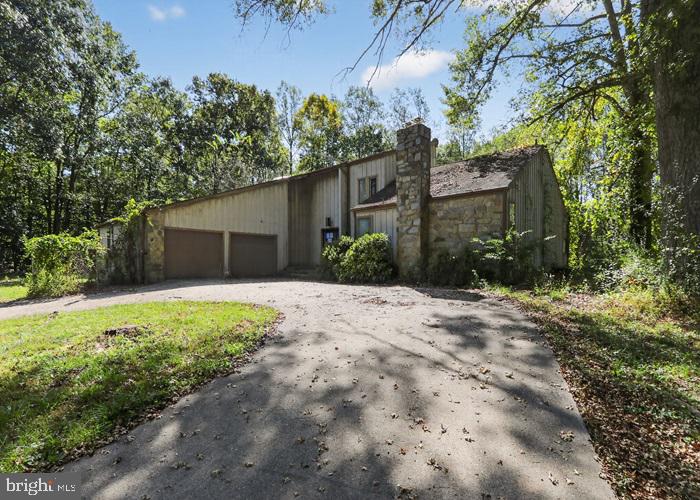 6320 WINDPATTERNS TRL, FAIRFAX STATION, Virginia 22039, 3 Bedrooms Bedrooms, 8 Rooms Rooms,3 BathroomsBathrooms,Residential,For sale,6320 WINDPATTERNS TRL,VAFX2289122 MLS # VAFX2289122