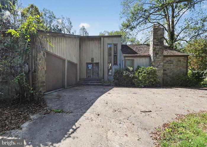 6320 WINDPATTERNS TRL, FAIRFAX STATION, Virginia 22039, 3 Bedrooms Bedrooms, 8 Rooms Rooms,3 BathroomsBathrooms,Residential,For sale,6320 WINDPATTERNS TRL,VAFX2289122 MLS # VAFX2289122