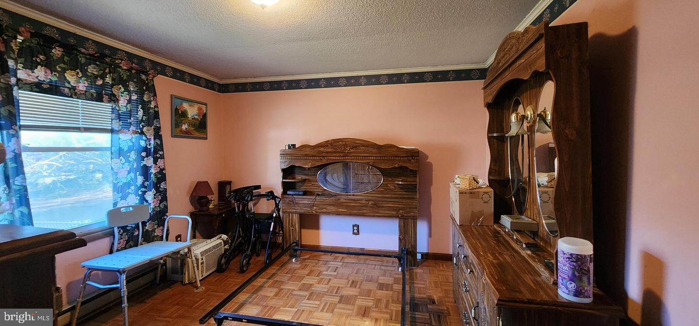 2430 JEFFERSON HWY, LOUISA, Virginia 23093, 3 Bedrooms Bedrooms, ,1 BathroomBathrooms,Residential,For sale,2430 JEFFERSON HWY,VALA2009252 MLS # VALA2009252