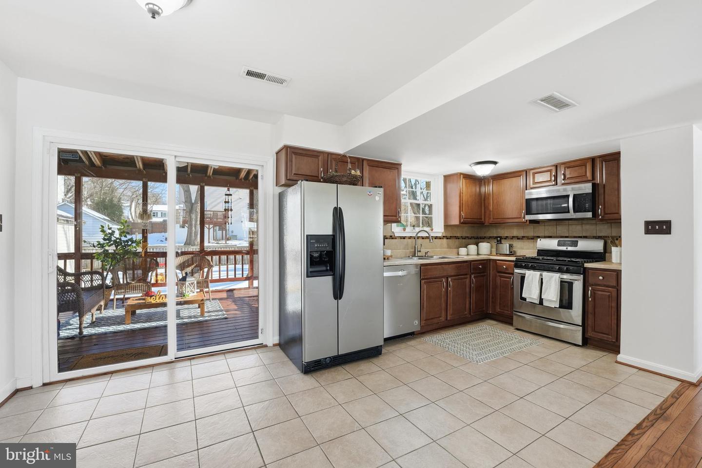 13709 PALM RD, WOODBRIDGE, Virginia 22193, 4 Bedrooms Bedrooms, 7 Rooms Rooms,2 BathroomsBathrooms,Residential,For sale,13709 PALM RD,VAPW2111952 MLS # VAPW2111952