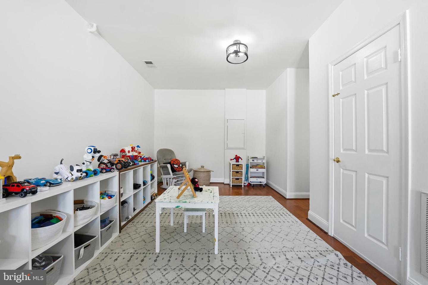 13709 PALM RD, WOODBRIDGE, Virginia 22193, 4 Bedrooms Bedrooms, 7 Rooms Rooms,2 BathroomsBathrooms,Residential,For sale,13709 PALM RD,VAPW2111952 MLS # VAPW2111952