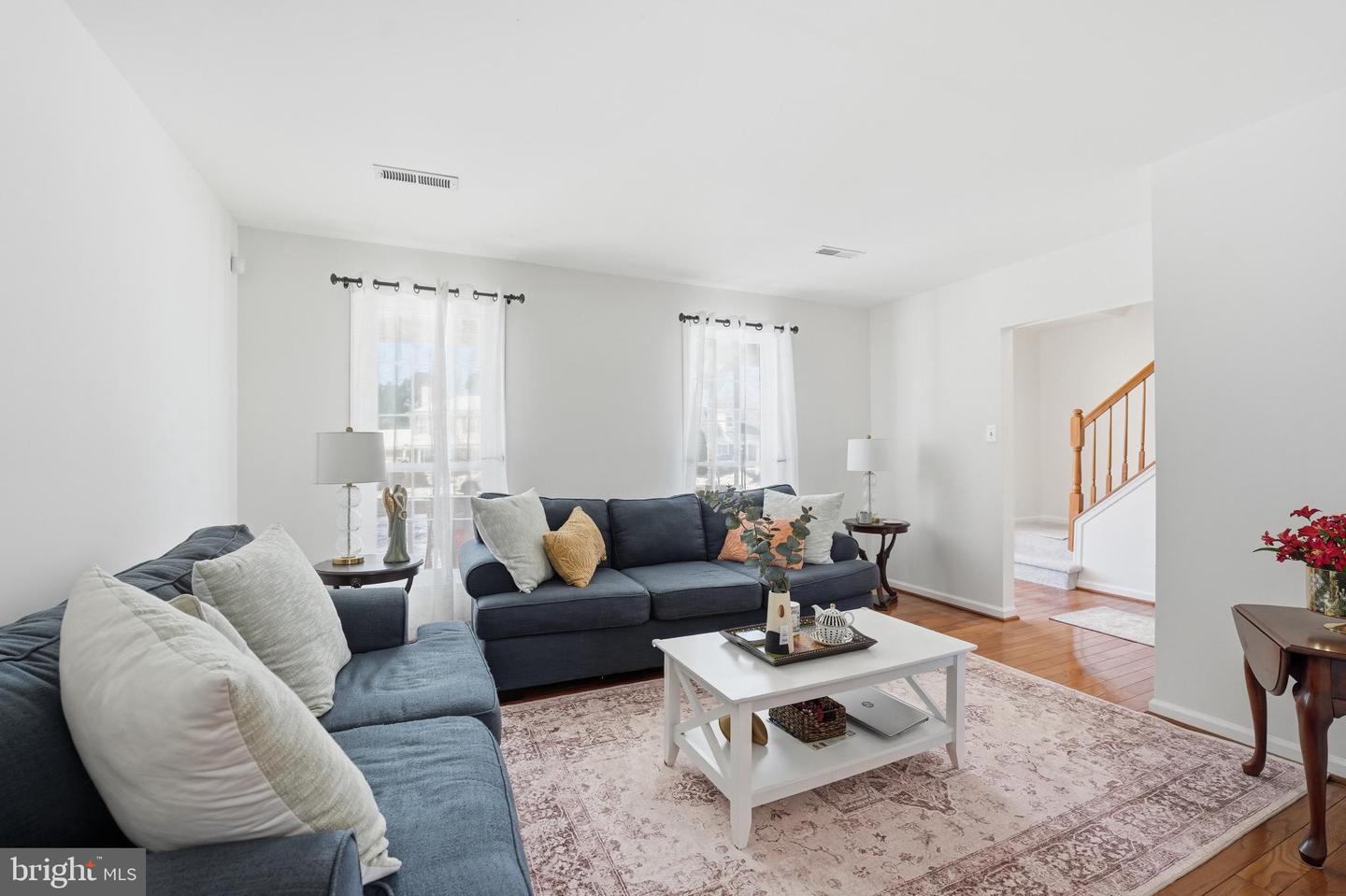 13709 PALM RD, WOODBRIDGE, Virginia 22193, 4 Bedrooms Bedrooms, 7 Rooms Rooms,2 BathroomsBathrooms,Residential,For sale,13709 PALM RD,VAPW2111952 MLS # VAPW2111952