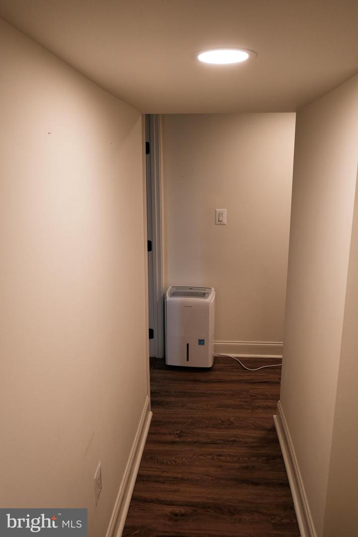 3468 S STAFFORD ST #A1, ARLINGTON, Virginia 22206, 2 Bedrooms Bedrooms, ,2 BathroomsBathrooms,Residential,For sale,3468 S STAFFORD ST #A1,VAAR2068536 MLS # VAAR2068536