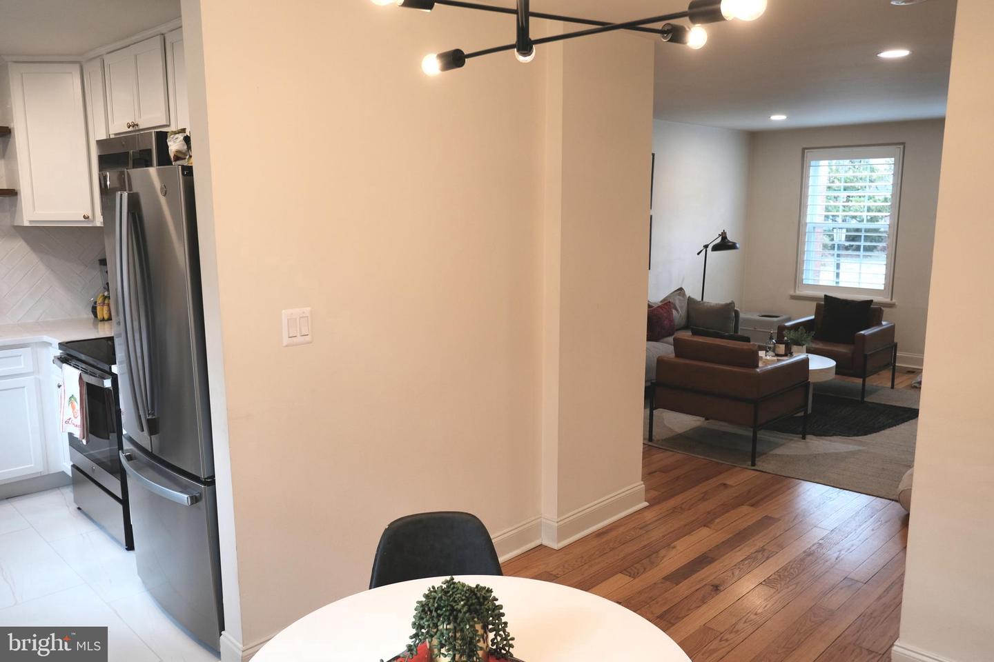 3468 S STAFFORD ST #A1, ARLINGTON, Virginia 22206, 2 Bedrooms Bedrooms, ,2 BathroomsBathrooms,Residential,For sale,3468 S STAFFORD ST #A1,VAAR2068536 MLS # VAAR2068536