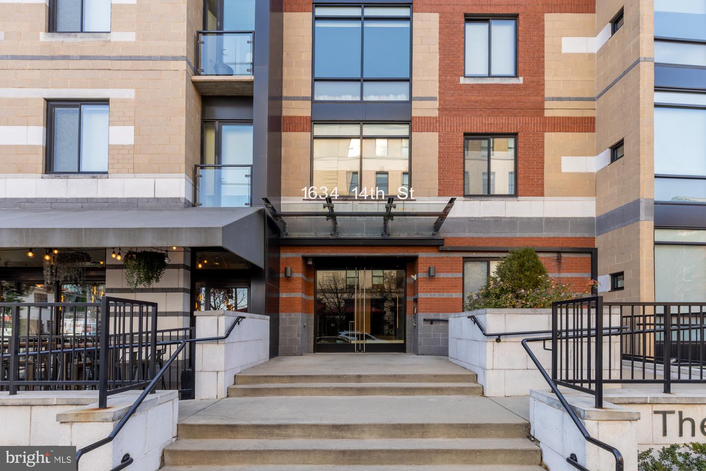 1634 14TH ST NW #201, WASHINGTON, District Of Columbia 20009, 2 Bedrooms Bedrooms, ,2 BathroomsBathrooms,Residential,For sale,1634 14TH ST NW #201,DCDC2244830 MLS # DCDC2244830
