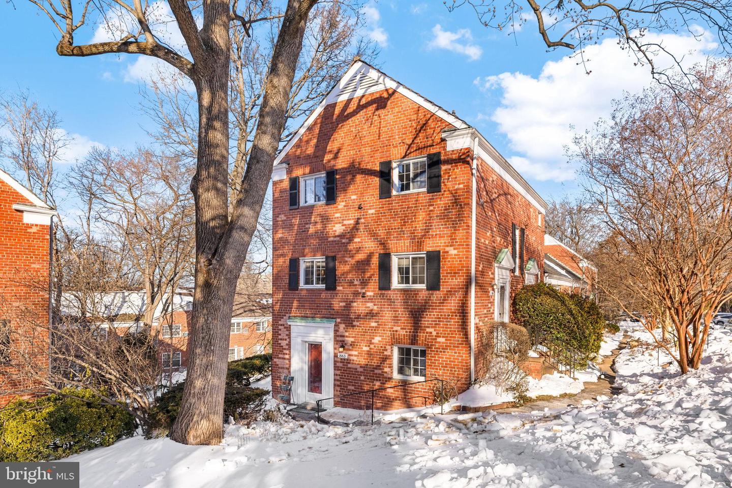 1663 FITZGERALD LN, ALEXANDRIA, Virginia 22302, 1 Bedroom Bedrooms, ,1 BathroomBathrooms,Residential,For sale,1663 FITZGERALD LN,VAAX2053860 MLS # VAAX2053860