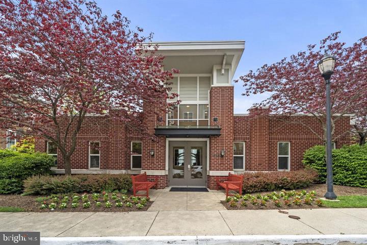 8015 RESERVE WAY, VIENNA, Virginia 22182, 3 Bedrooms Bedrooms, ,2 BathroomsBathrooms,Residential,For sale,8015 RESERVE WAY,VAFX2289220 MLS # VAFX2289220