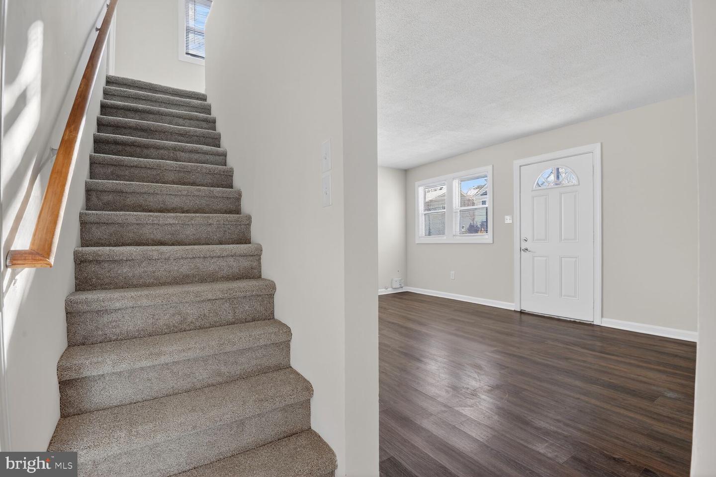 156 MANASSAS DR, MANASSAS PARK, Virginia 20111, 2 Bedrooms Bedrooms, ,1 BathroomBathrooms,Residential,For sale,156 MANASSAS DR,VAMP2003686 MLS # VAMP2003686