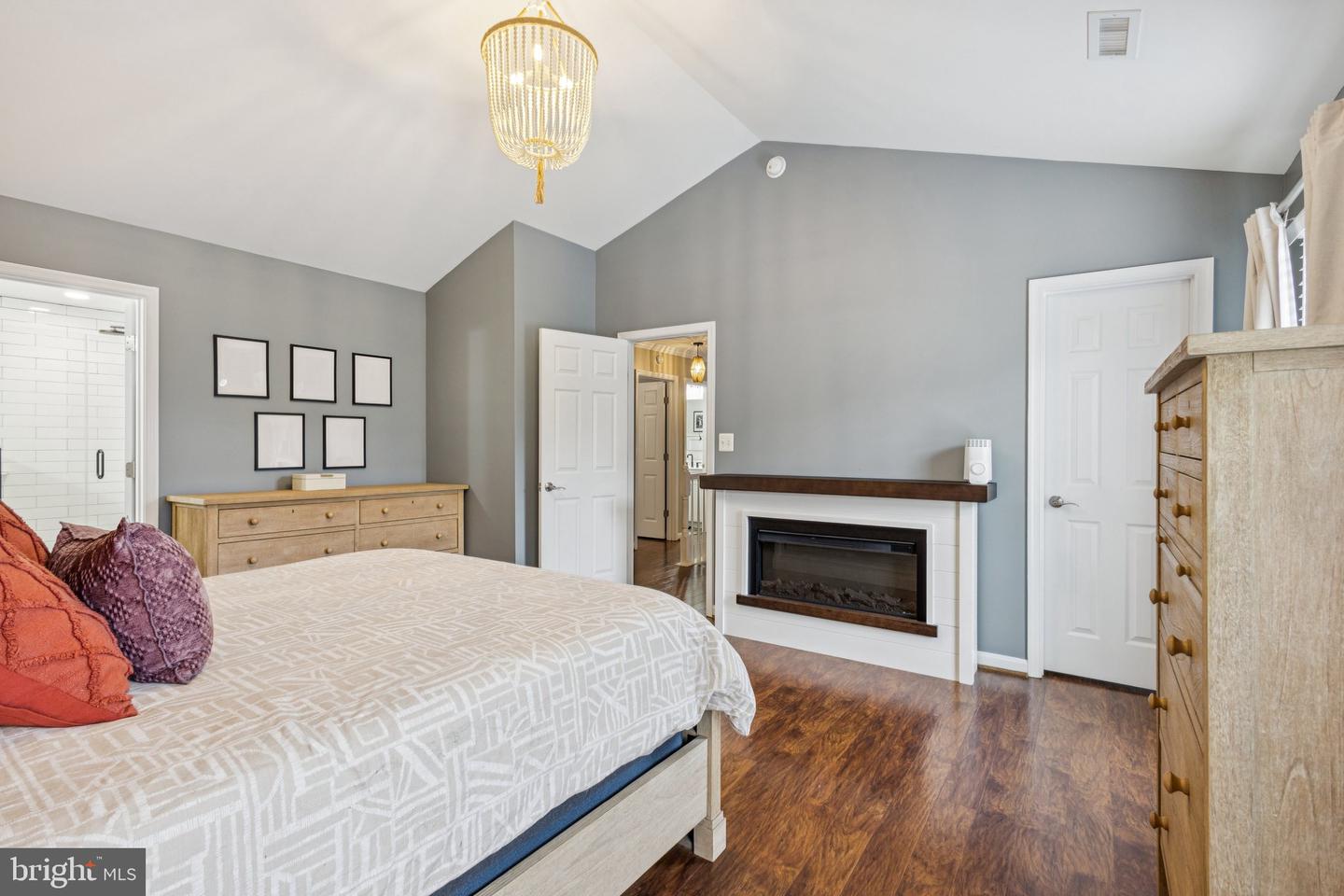 12126 KINGSWOOD BLVD, FREDERICKSBURG, Virginia 22408, 5 Bedrooms Bedrooms, ,2 BathroomsBathrooms,Residential,For sale,12126 KINGSWOOD BLVD,VASP2039092 MLS # VASP2039092