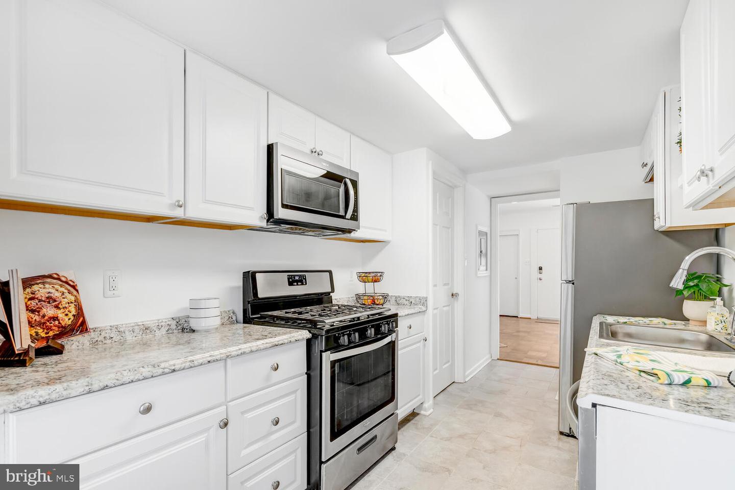 4447 FOREST GLEN CT #4447, ANNANDALE, Virginia 22003, 3 Bedrooms Bedrooms, ,1 BathroomBathrooms,Residential,For sale,4447 FOREST GLEN CT #4447,VAFX2289170 MLS # VAFX2289170