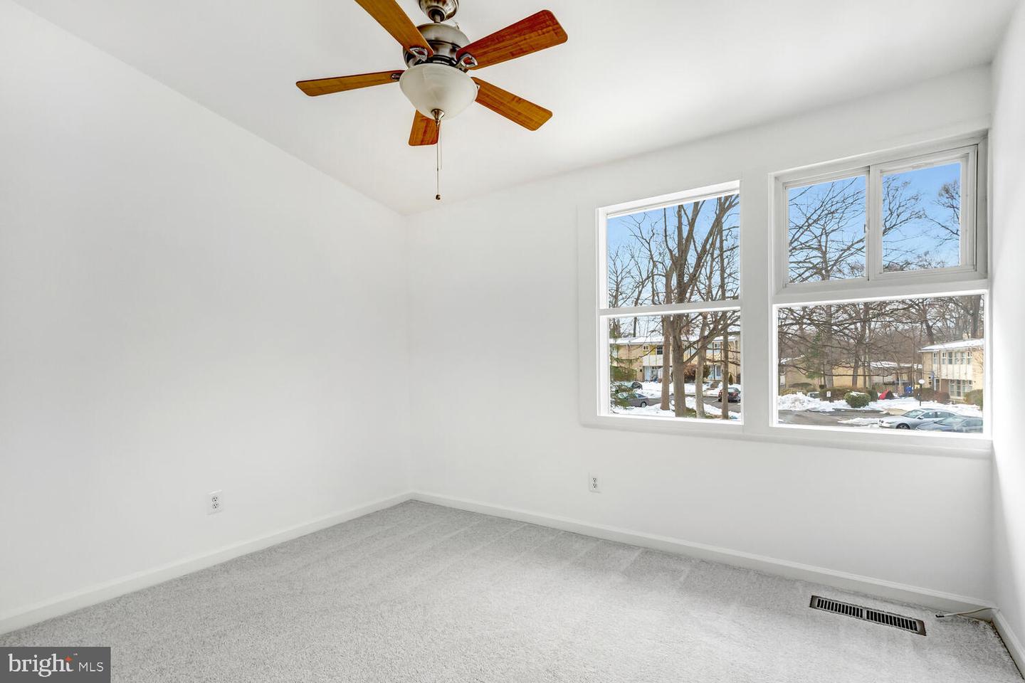 4447 FOREST GLEN CT #4447, ANNANDALE, Virginia 22003, 3 Bedrooms Bedrooms, ,1 BathroomBathrooms,Residential,For sale,4447 FOREST GLEN CT #4447,VAFX2289170 MLS # VAFX2289170