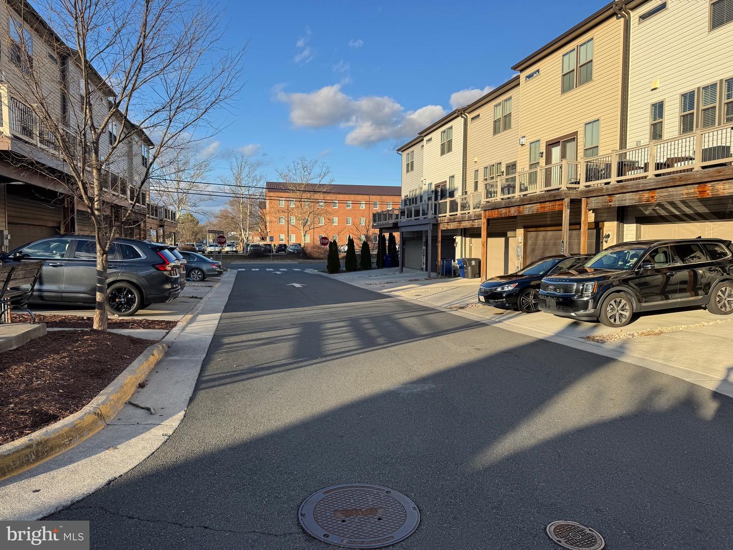 120 TOLOCKA TER NE, LEESBURG, Virginia 20176, 4 Bedrooms Bedrooms, ,3 BathroomsBathrooms,Residential,For sale,120 TOLOCKA TER NE,VALO2115308 MLS # VALO2115308