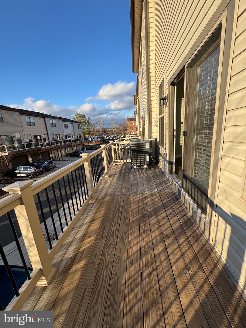 120 TOLOCKA TER NE, LEESBURG, Virginia 20176, 4 Bedrooms Bedrooms, ,3 BathroomsBathrooms,Residential,For sale,120 TOLOCKA TER NE,VALO2115308 MLS # VALO2115308